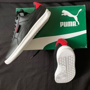 Black High Risk Red Pumas